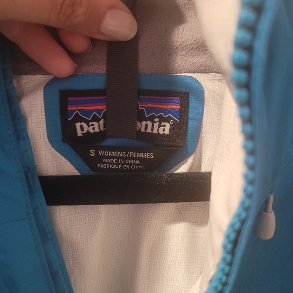 Patagonia Rain Jacket small - Picture 2 of 5